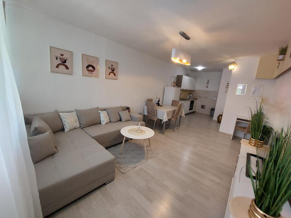 Apartman Golden Star Σπλιτ Εξωτερικό φωτογραφία