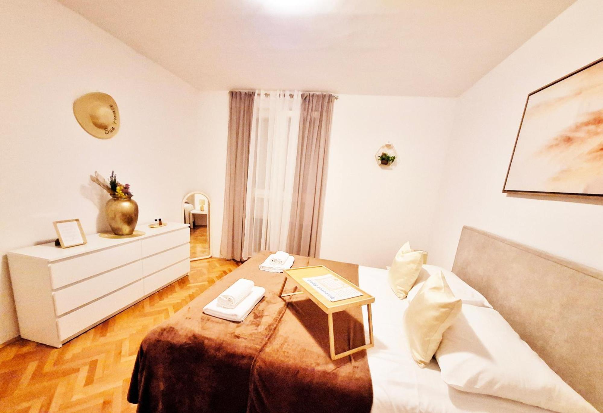 Apartman Golden Star Σπλιτ Εξωτερικό φωτογραφία